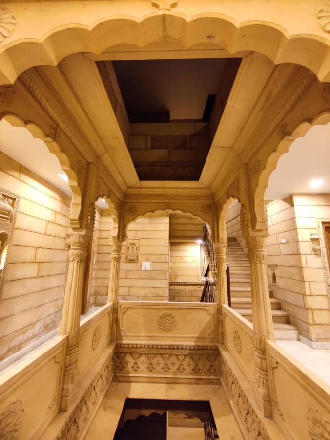 Golden Marigold Hotel Jaisalmer Bagian luar foto