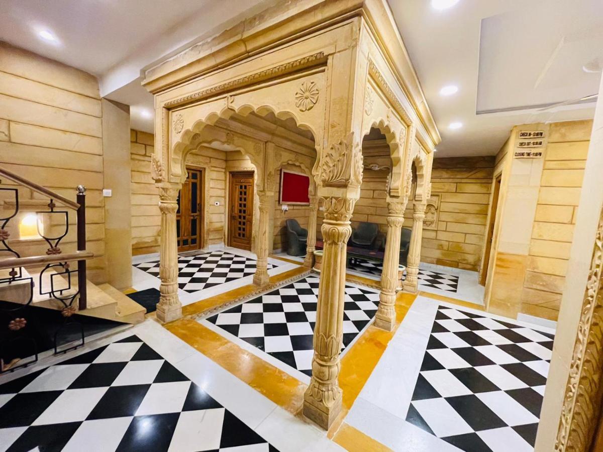 Golden Marigold Hotel Jaisalmer Bagian luar foto