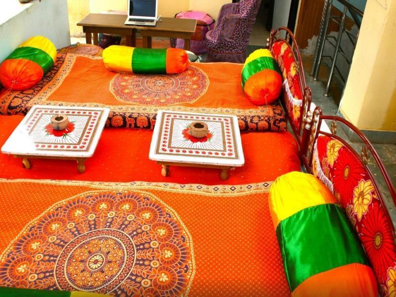 Golden Marigold Hotel Jaisalmer Bagian luar foto